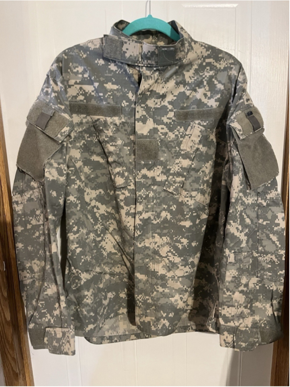 Coat, Army Combat uniform , Medium-REGULAR HEIGHT 67 TO 71 INCH SEE ALL